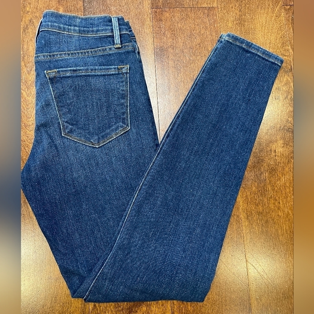FRAME Le Skinny Jeanne 26 - Picture 3 of 9